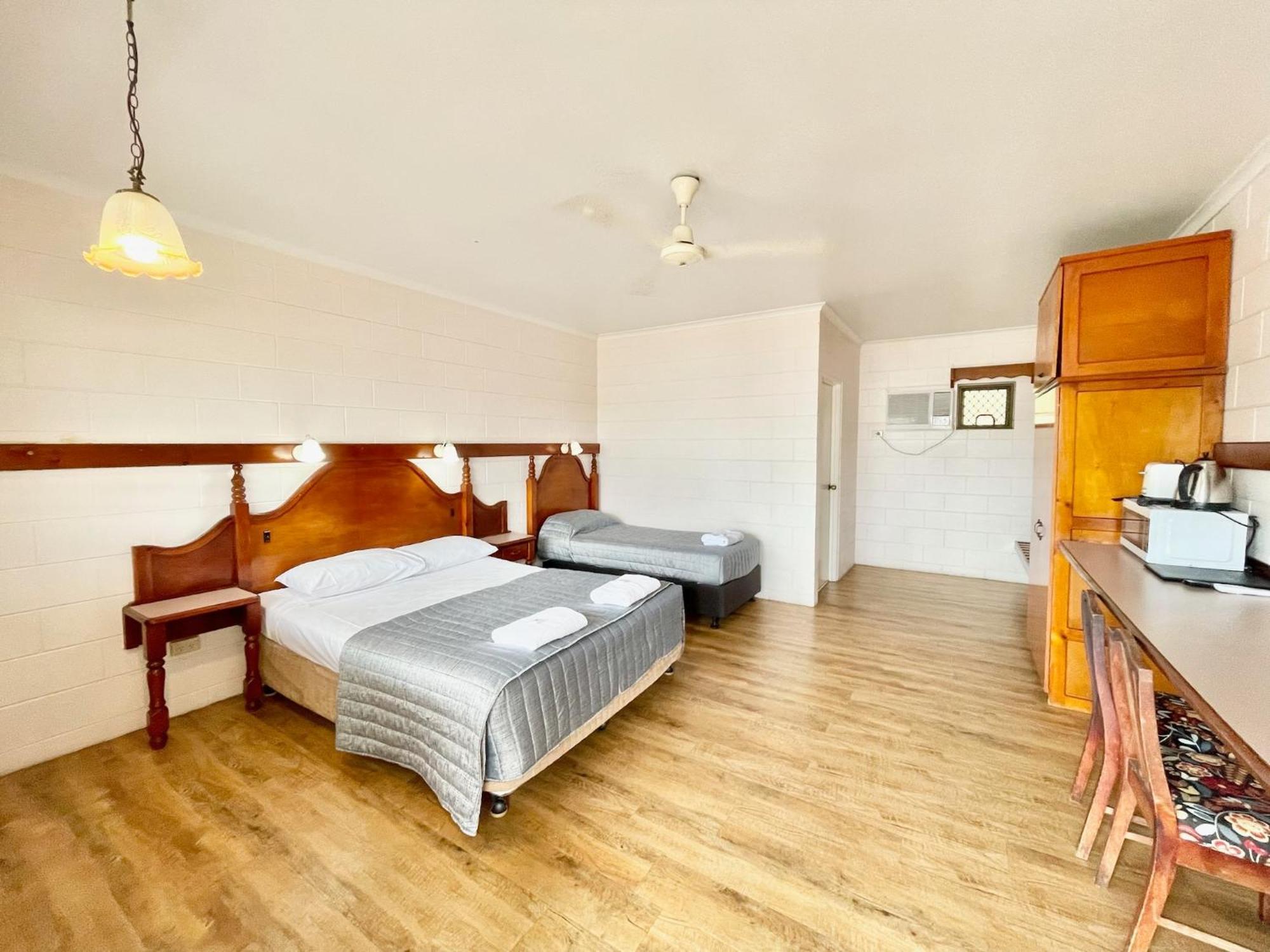 Yongala Lodge By The Strand Townsville Eksteriør billede